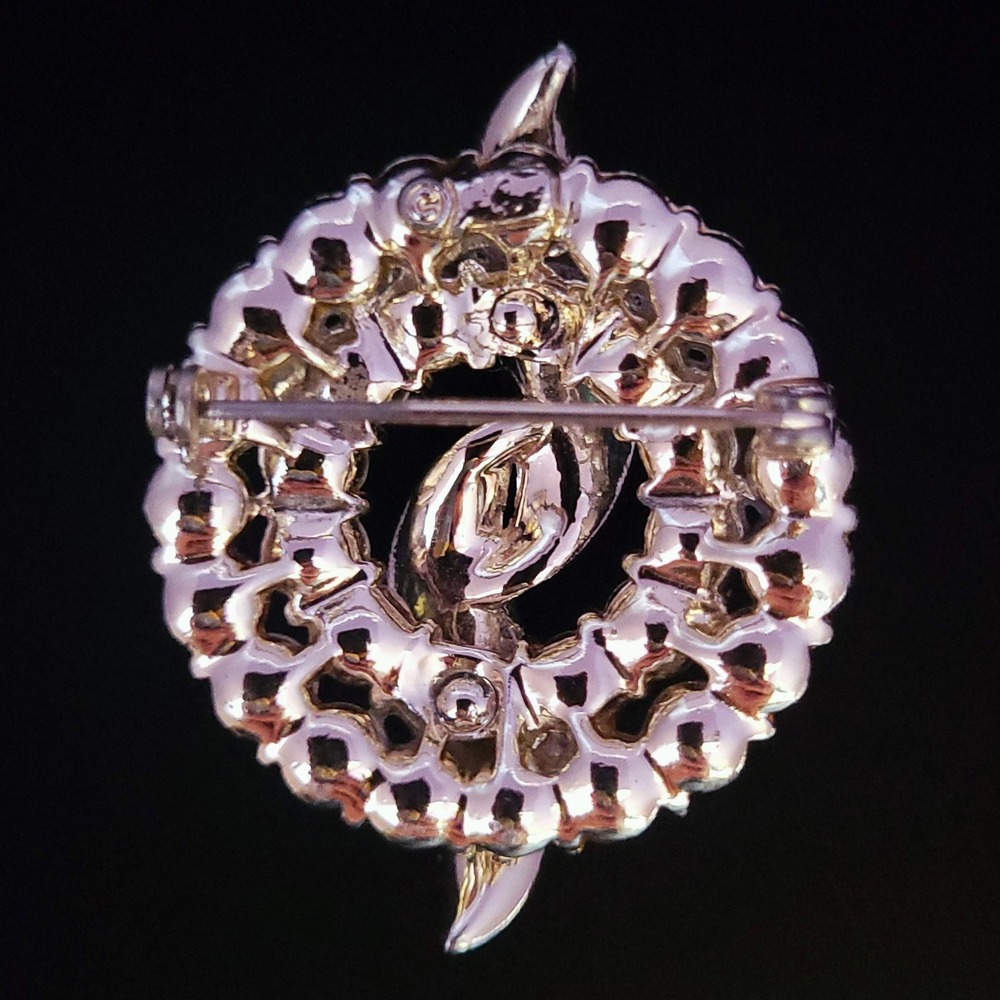 Vintage Silver Tone Aurora Borealis Rhinestone Wreath Brooch Pin Textured Leaf